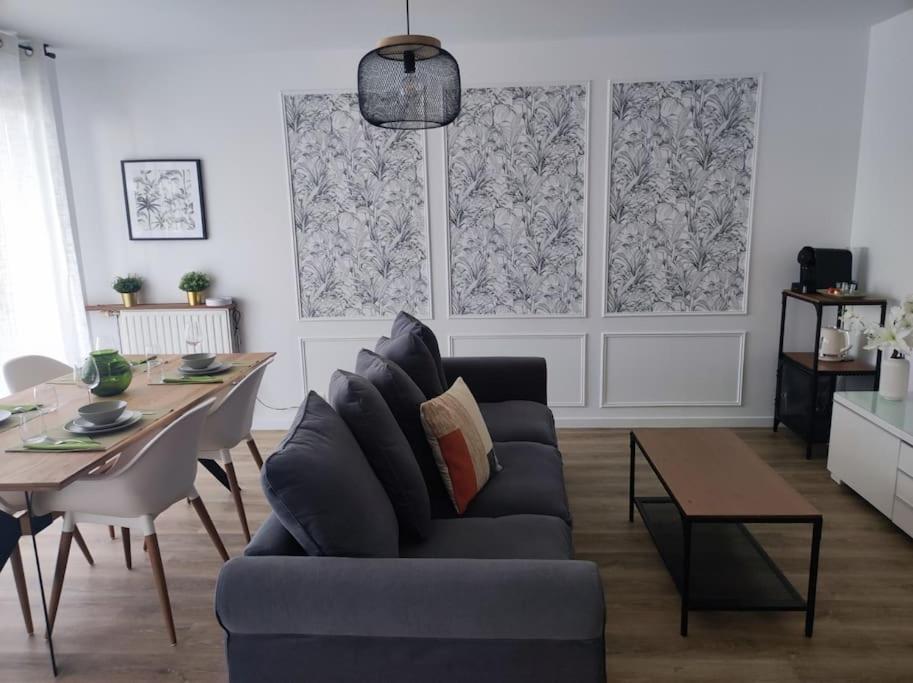 Proche De Paris T3 Tout Confort Courcouronnes Ngoại thất bức ảnh