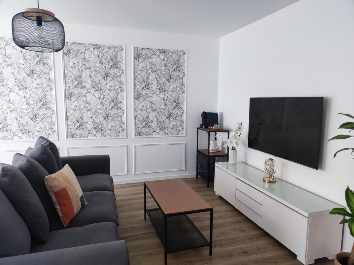 Proche De Paris T3 Tout Confort Courcouronnes Ngoại thất bức ảnh